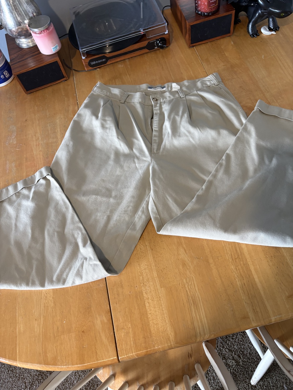 Old Navy Men's Khaki Pants Tan 36x30 Pleated Cuffed Vintage 90s Chino